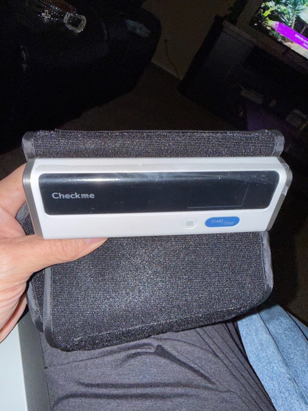 BP2A Black Blood Pressure Monitor - Picture 7 of 8
